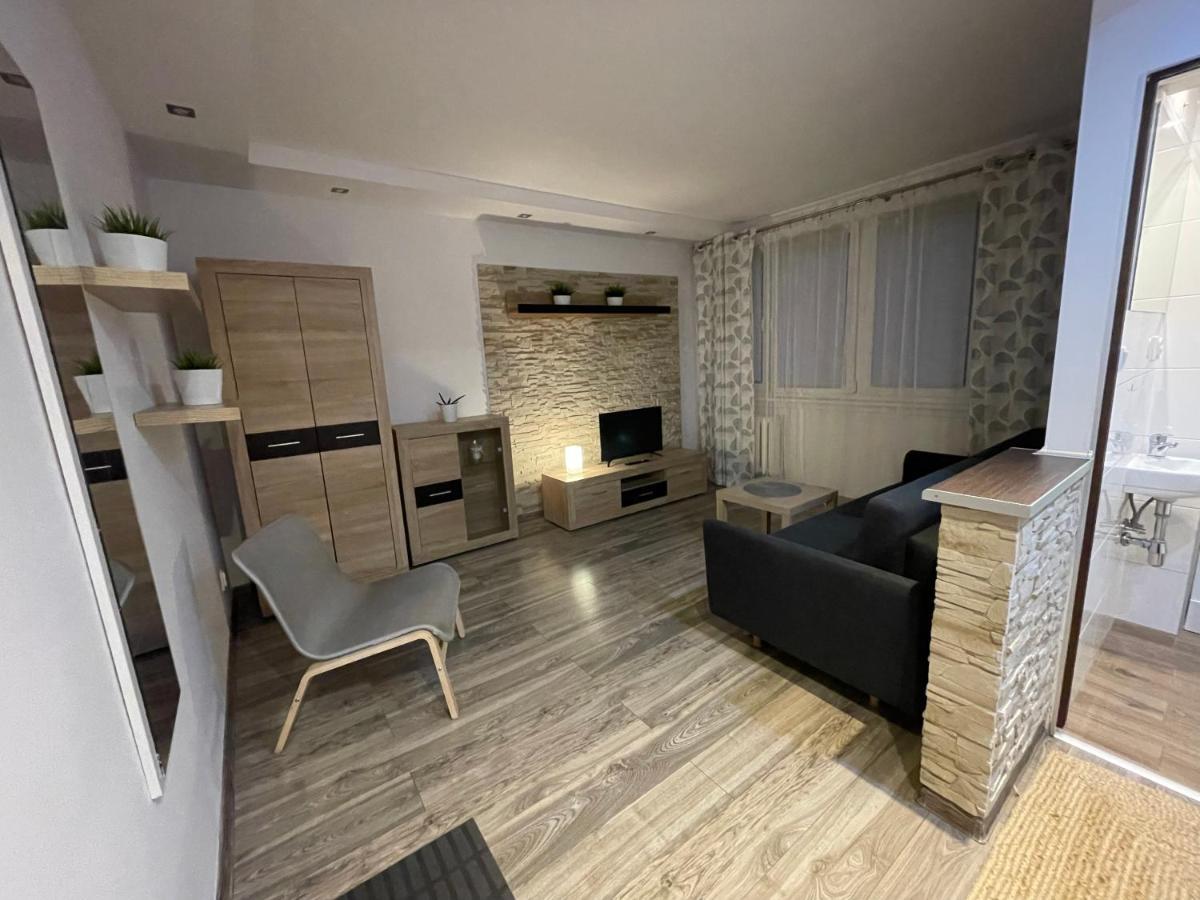 Apartament Polnoc Apartment คอซซาลิน ภายนอก รูปภาพ